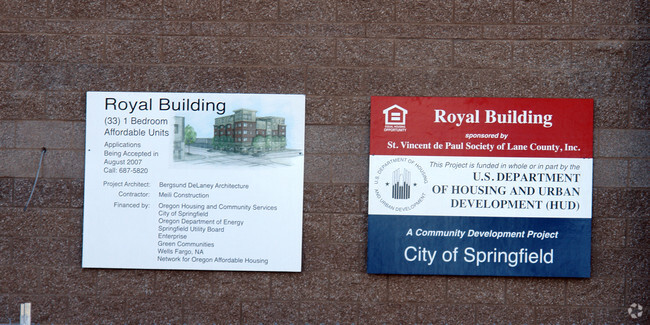 sign - Royal Building