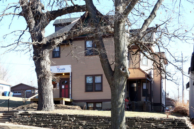 Primary Photo - 675 18th St