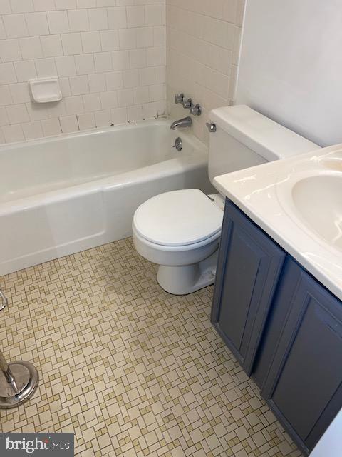 Building Photo - 1260 21st St NW