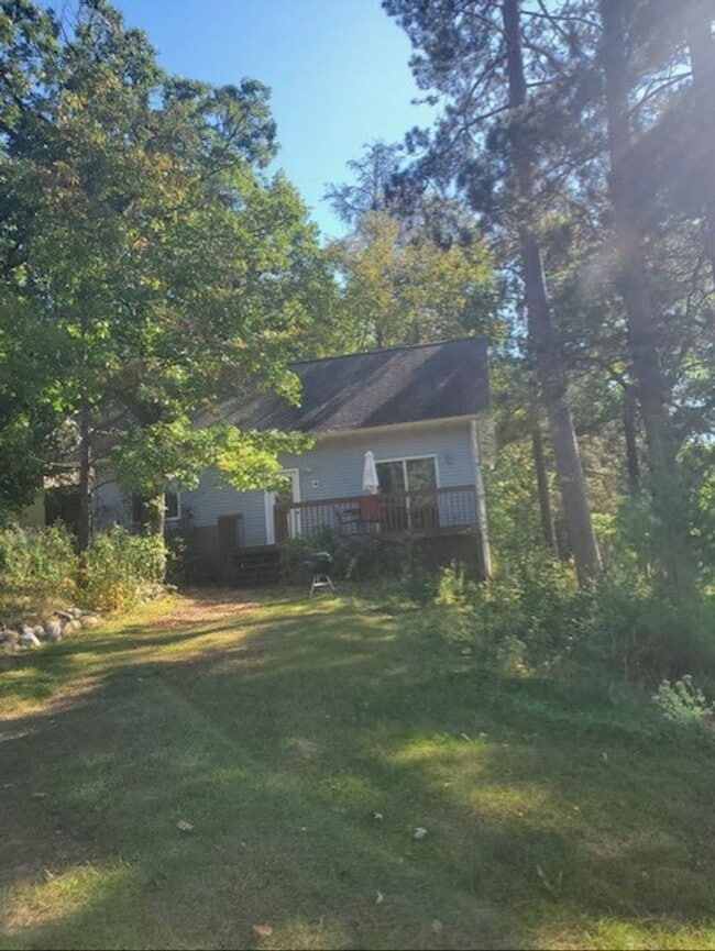 Building Photo - 2 Bed, 1 Bath Cabin - Fully Furnished! - a...