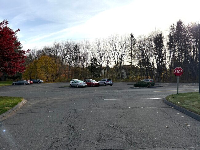 Building Photo - 128 Georgetown Dr