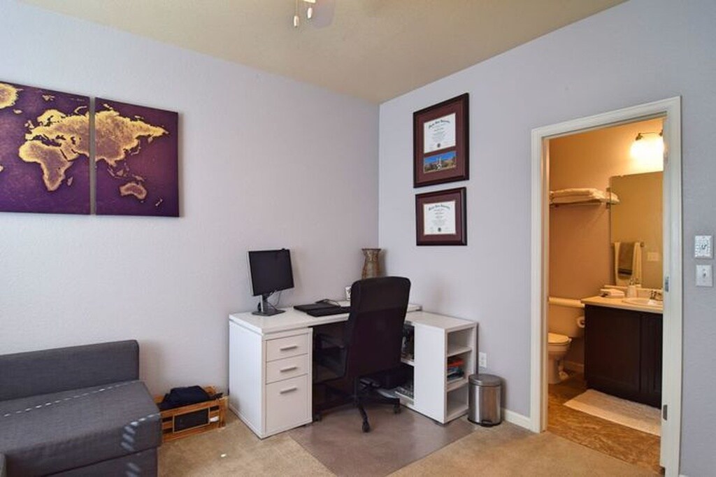 Building Photo - 5580 W 72nd Ave