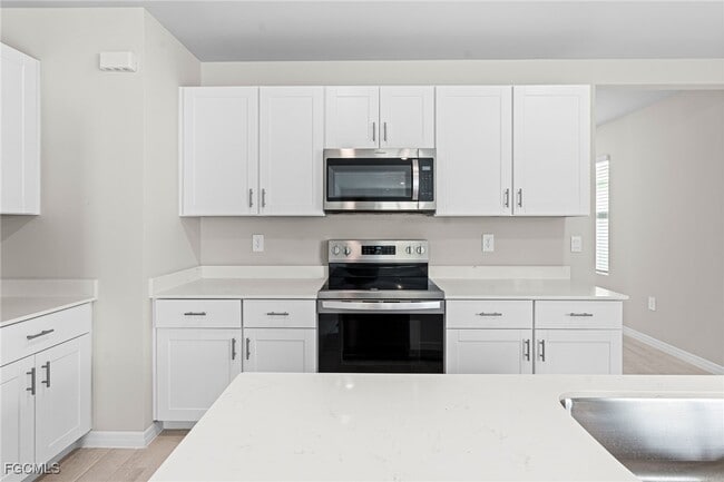 Building Photo - 1150 Brooklands Dr