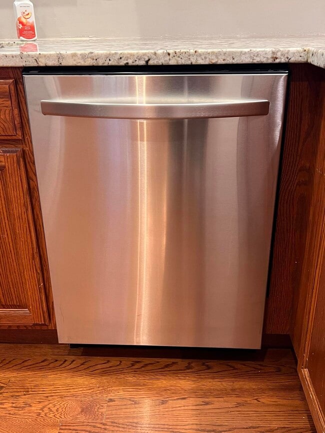 Building Photo - 4320 Creek Valley Way