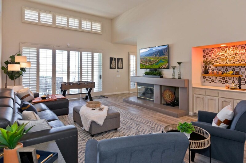 Building Photo - 56980 Merion