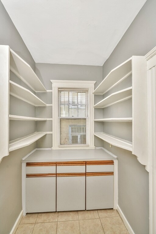 Building Photo - 146 Homestead St