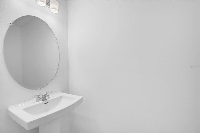 Building Photo - 8765 Daybreak St