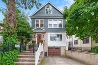 Building Photo - 173 Avenue B