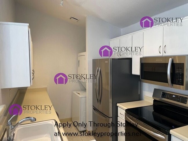 Building Photo - 1410 Bel Air Dr