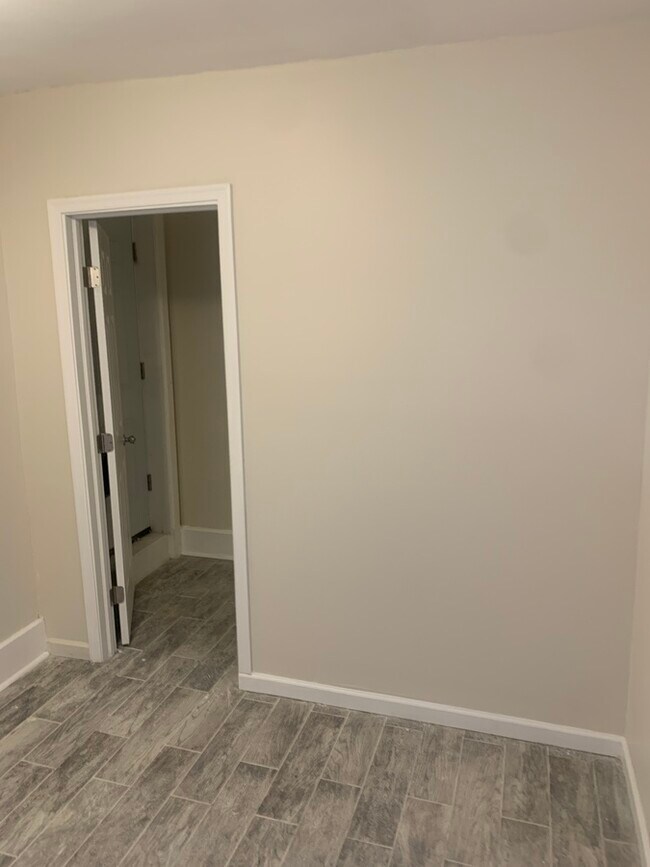 Room For Rent 843 N Howard St Baltimore MD 21201 Apartment Finder