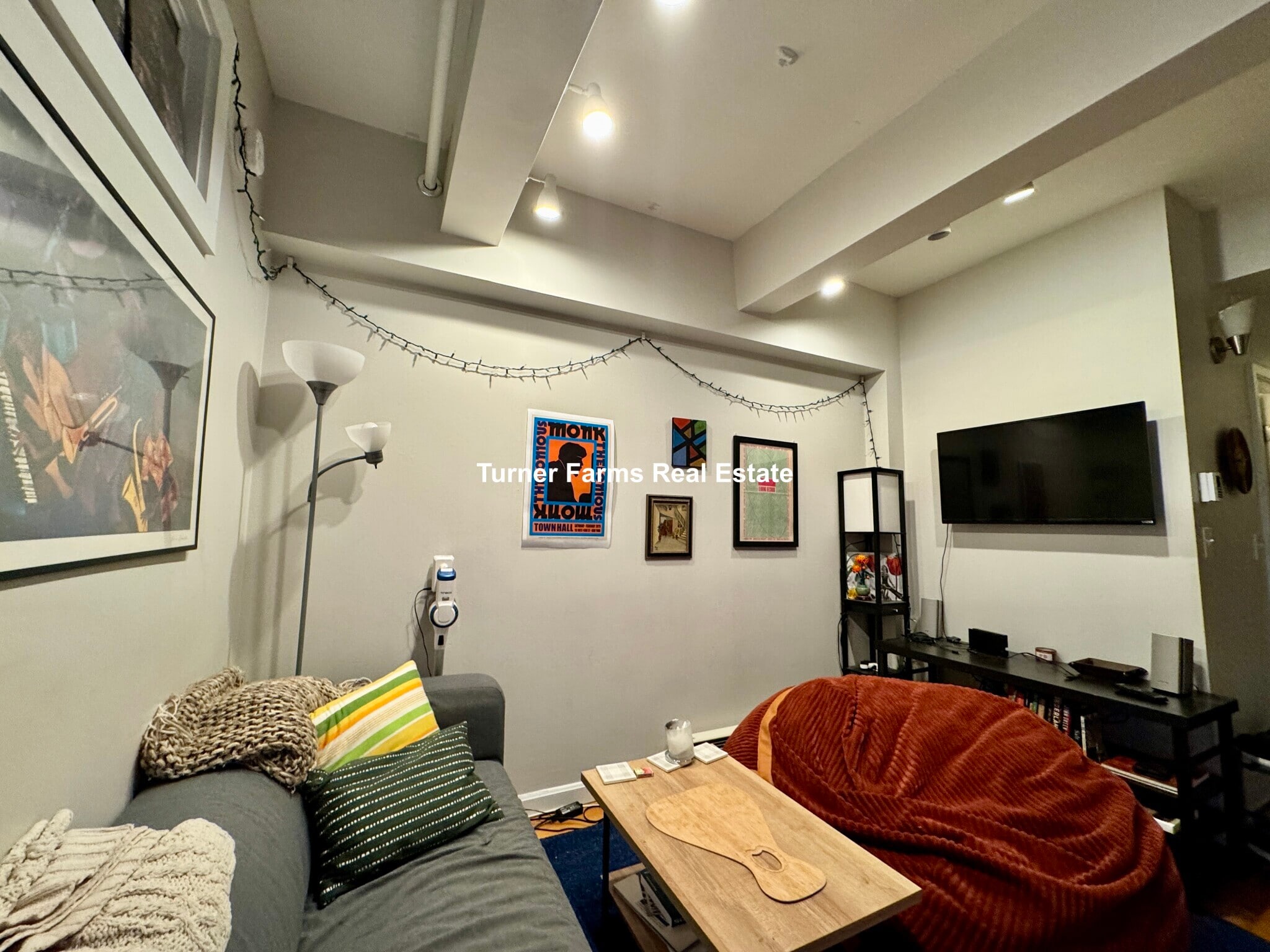 Building Photo - 12 Stoneholm St