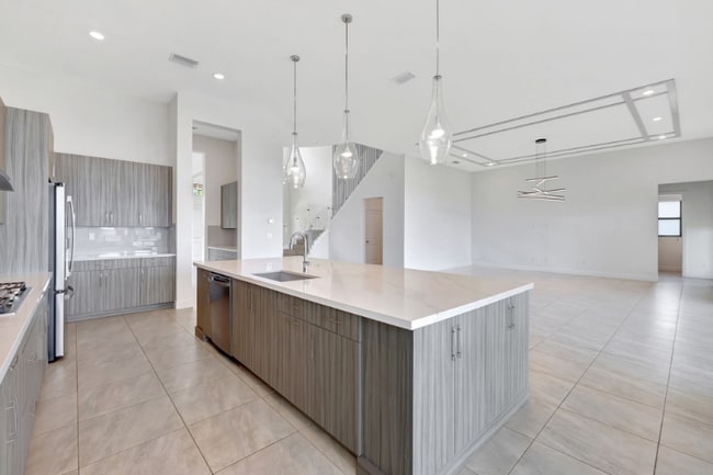 Building Photo - 8660 W Parkland Bay Trl