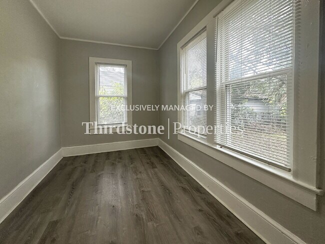 Building Photo - 2899 Dignan St