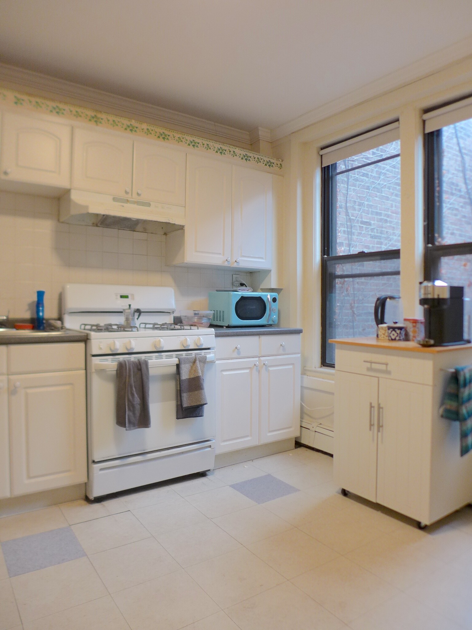 Building Photo - 245 Shawmut Ave