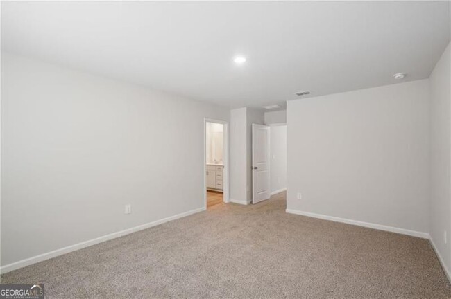 Building Photo - 1220 Firefly Fld Trce