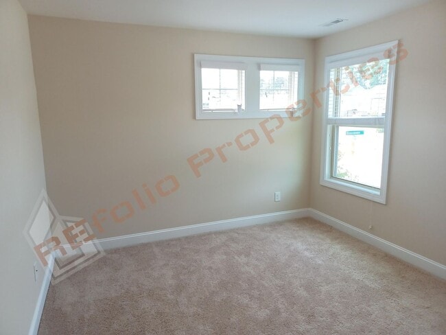 Building Photo - 414 Boscawen Ln