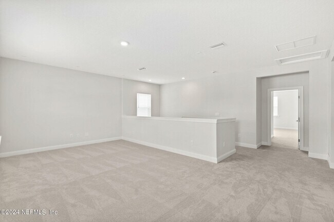 Building Photo - 120 Elm Br Rd