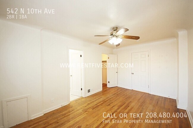 Building Photo - 542 N 10th Ave