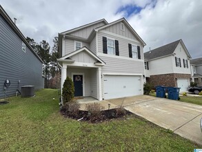 Building Photo - 204 Chelsea Park Rd