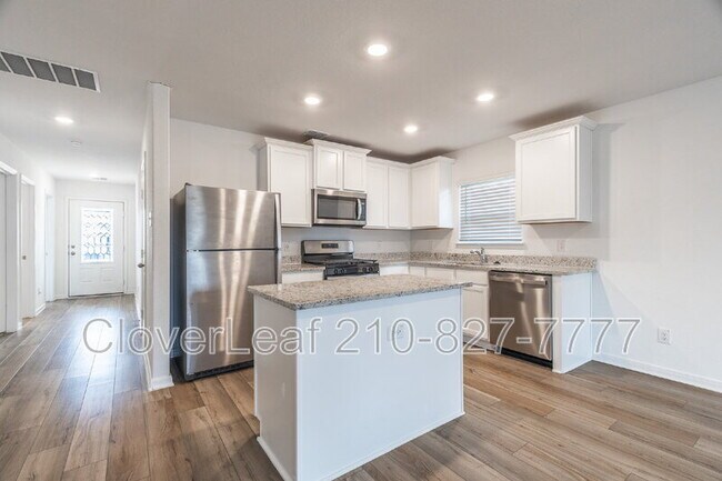 Building Photo - 10939 Delight Grove