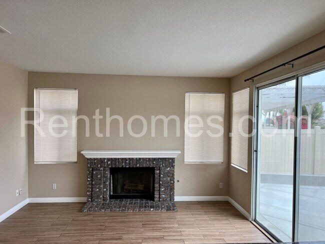 Building Photo - 11597 Trailbrush Point