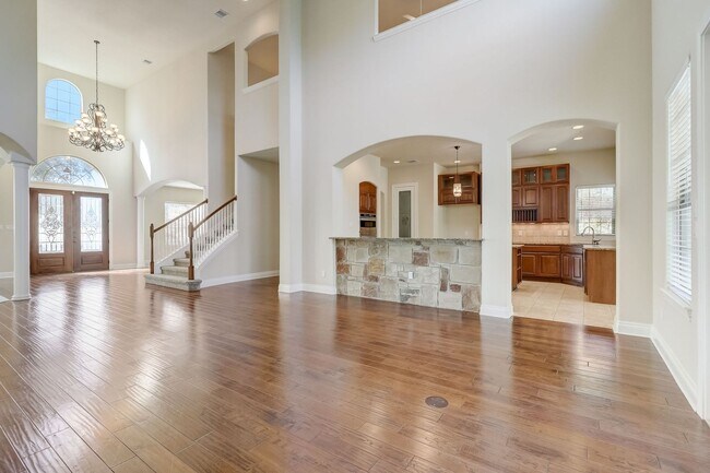 Building Photo - July Move-In Special - Spring Branch Oasis...