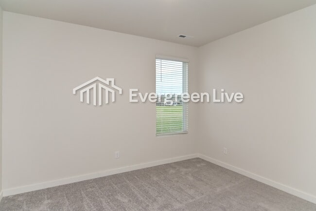 Building Photo - 2158 Daniel Johnson Wy