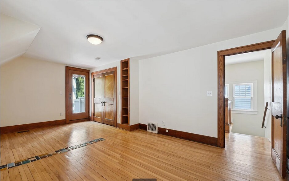 master bedroom - 450 S 1st St