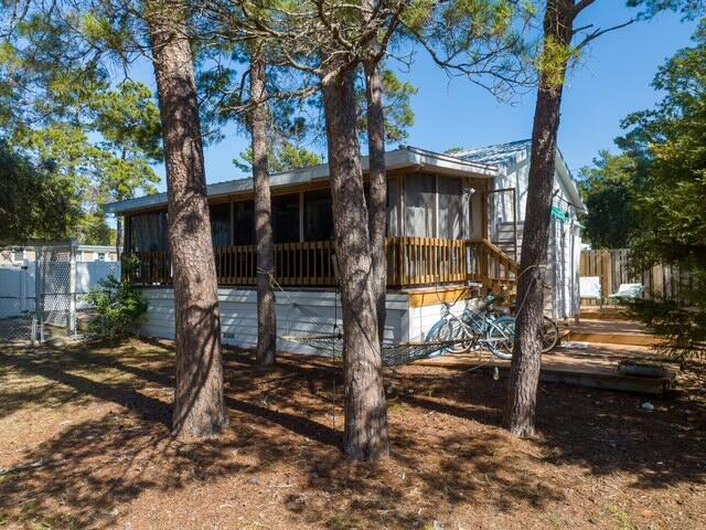 Building Photo - 257 N Orange St