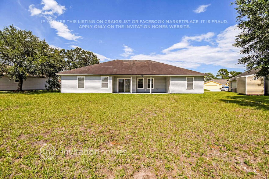 Building Photo - 6886 Wall Springs Dr