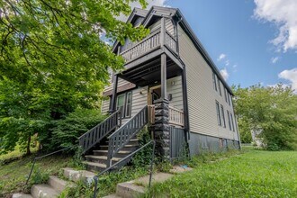 Building Photo - 908 W Hadley St