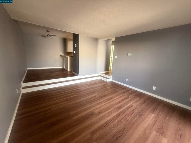 Building Photo - 1591 Ellis St