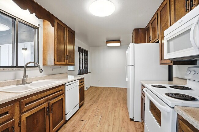Building Photo - $2,695.95, 3-Bed, 2-Bath, Ranch House in Littleton with Great Fenced in Yard!