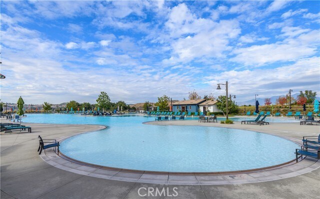 Building Photo - 295 Autumn Wy