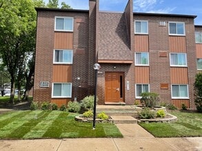 Building Photo - Court of Birch and Spruce Apartments