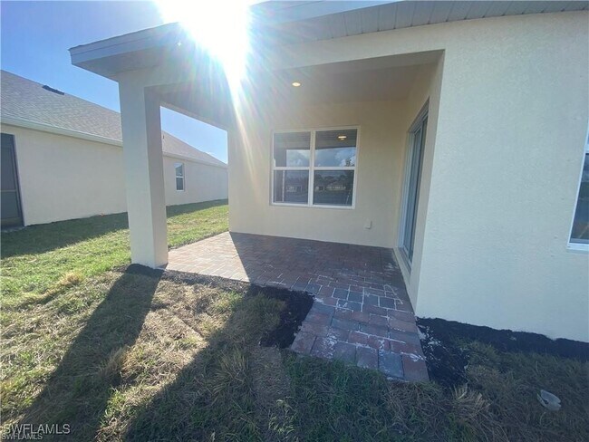 Building Photo - 3187 Estancia Ln