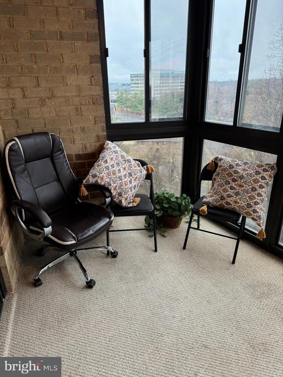 Building Photo - 8370 Greensboro Dr