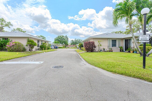 Primary Photo - 175 Cape Cod Cir