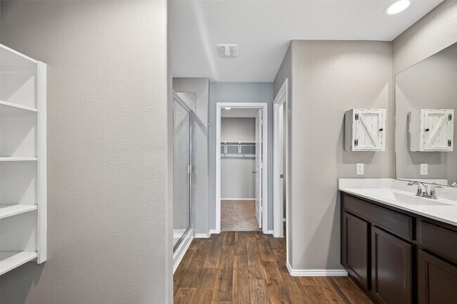 Building Photo - 3311 Specklebelly Dr.