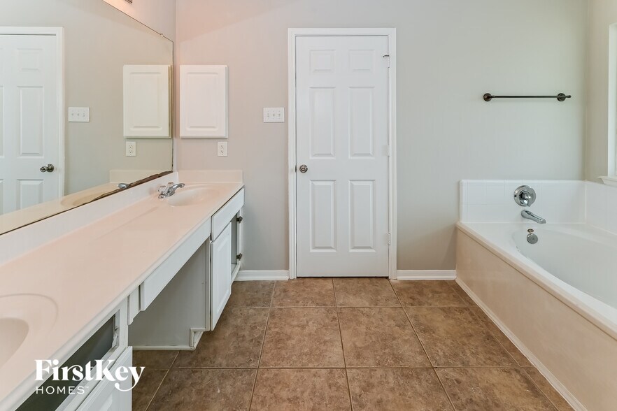 Building Photo - 22606 Goss Spring Ct