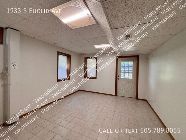 Building Photo - 1933 S Euclid Ave