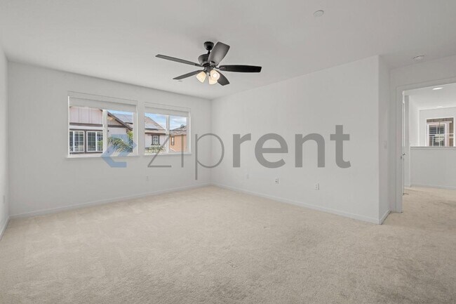 Building Photo - 136 Willowrun Wy