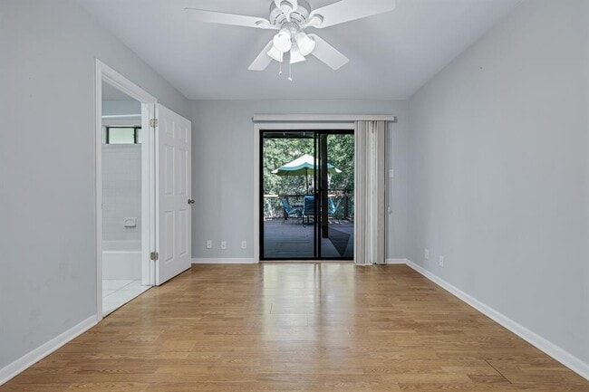 Building Photo - 3406 Westside Cove