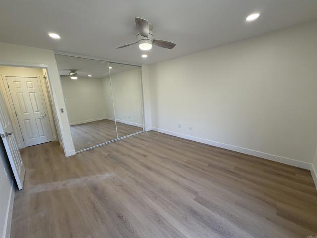 Building Photo - 403 Requeza St