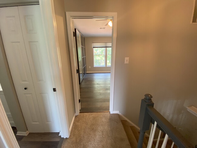 Building Photo - 754 Pine Drift Dr