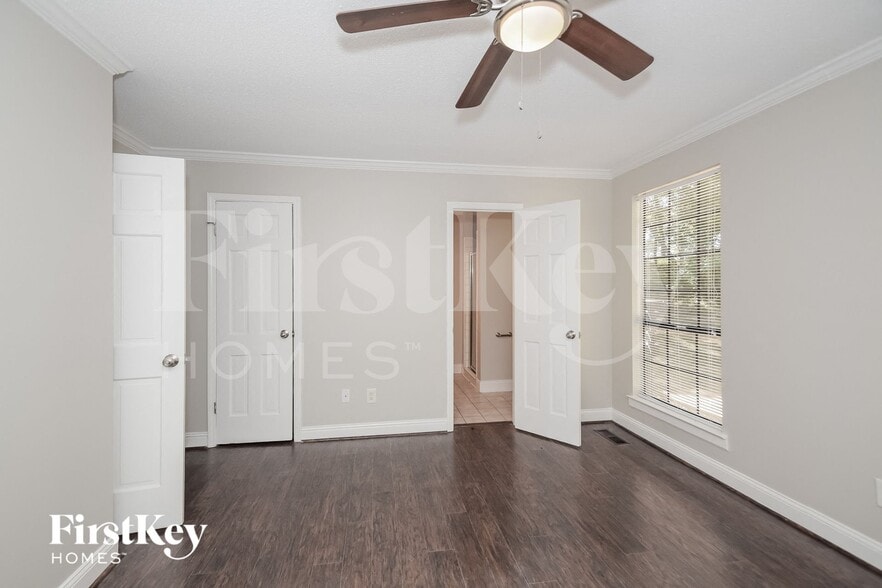 Building Photo - 4217 Park Cir