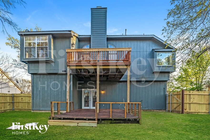 Building Photo - 1313 Deer Trail