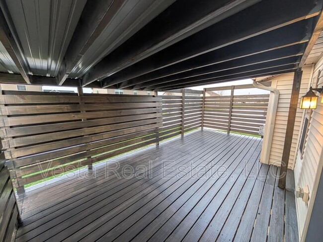 Building Photo - 1719 Coralstone Wy