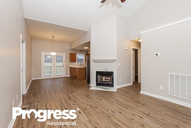 Building Photo - 608 Flicker Ct