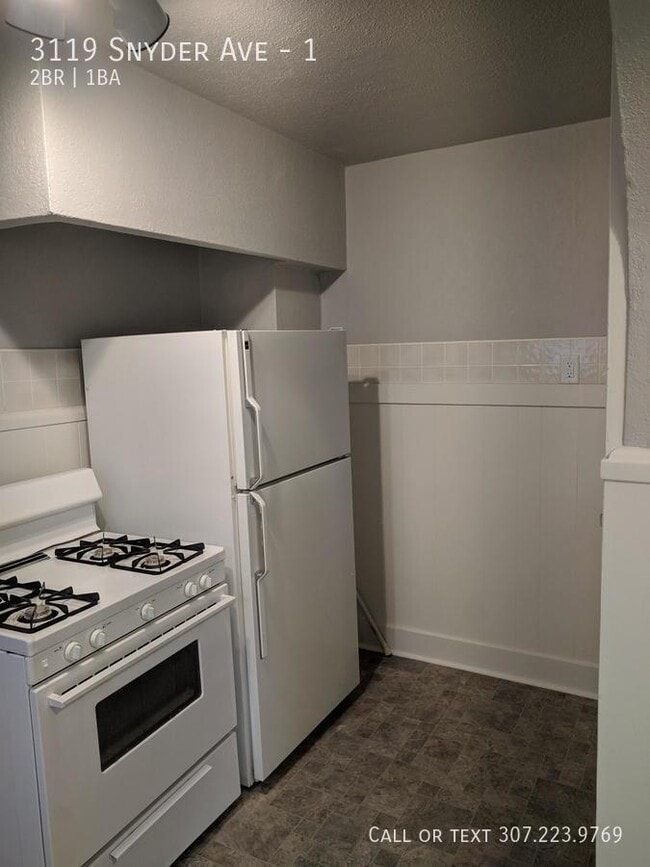 Primary Photo - 3119 Snyder Ave
